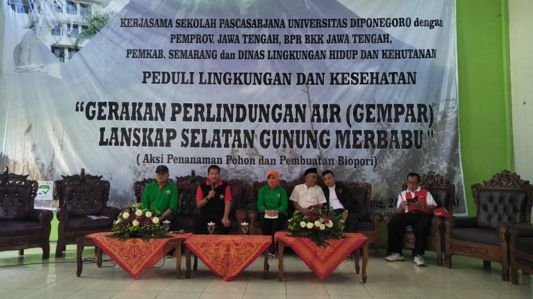 Sekolah Pascasarjana Undip Buat “Gempar” Gunung Merbabu